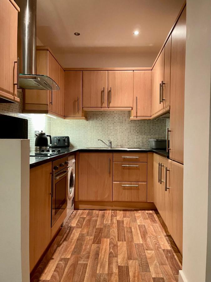 Town Centre Flat In Darlington Apartment Дарлингтън Екстериор снимка